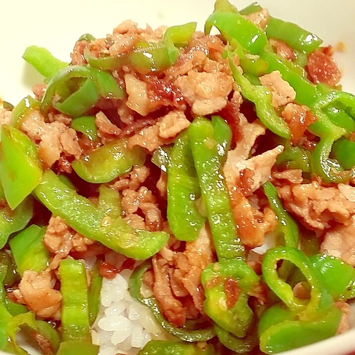 炒めるだけ簡単中華 ピーマンと豚肉のウエイパー炒め レシピ 作り方 By Yomogimotir 楽天レシピ